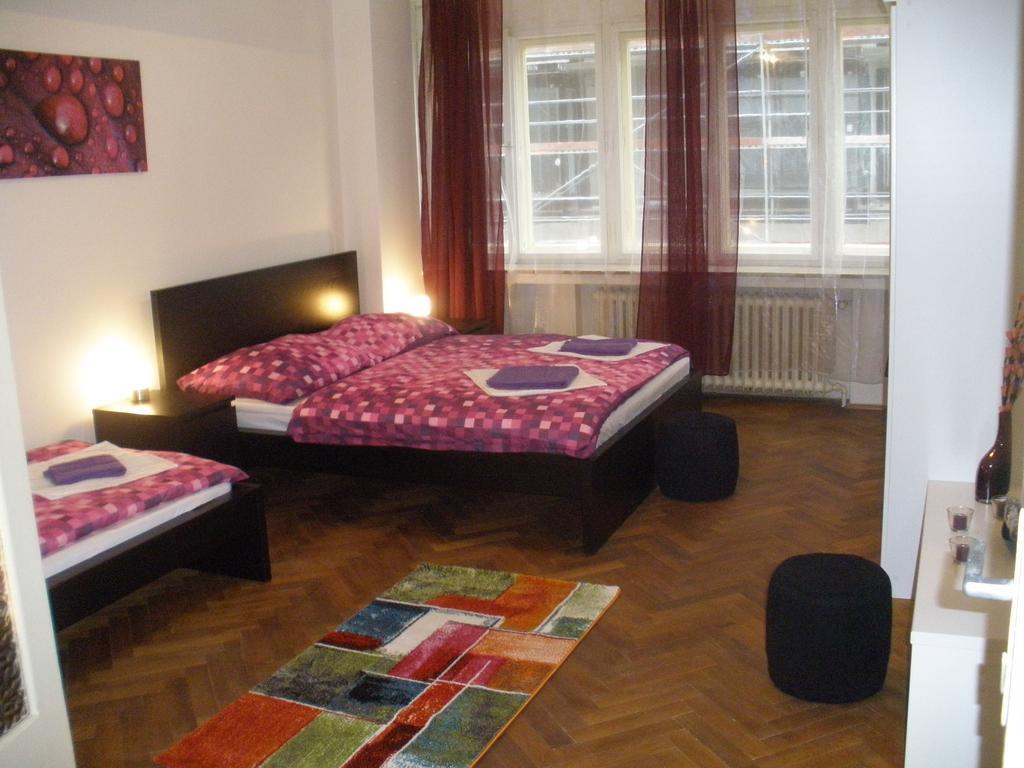 Apartments Tronicek براغ الغرفة الصورة