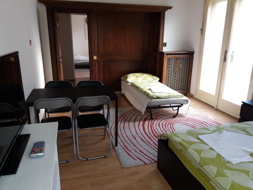 Apartments Tronicek براغ المظهر الخارجي الصورة